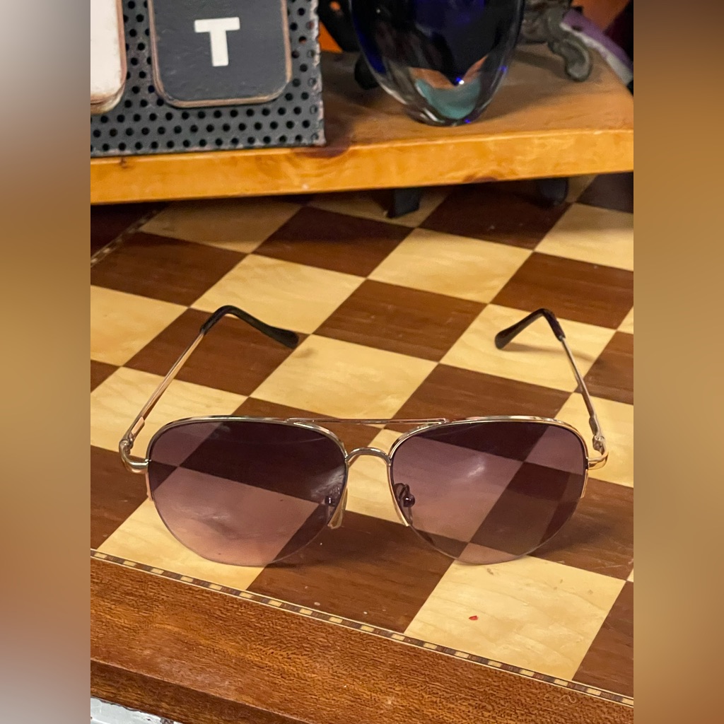 Basic Aviator Sunglasses